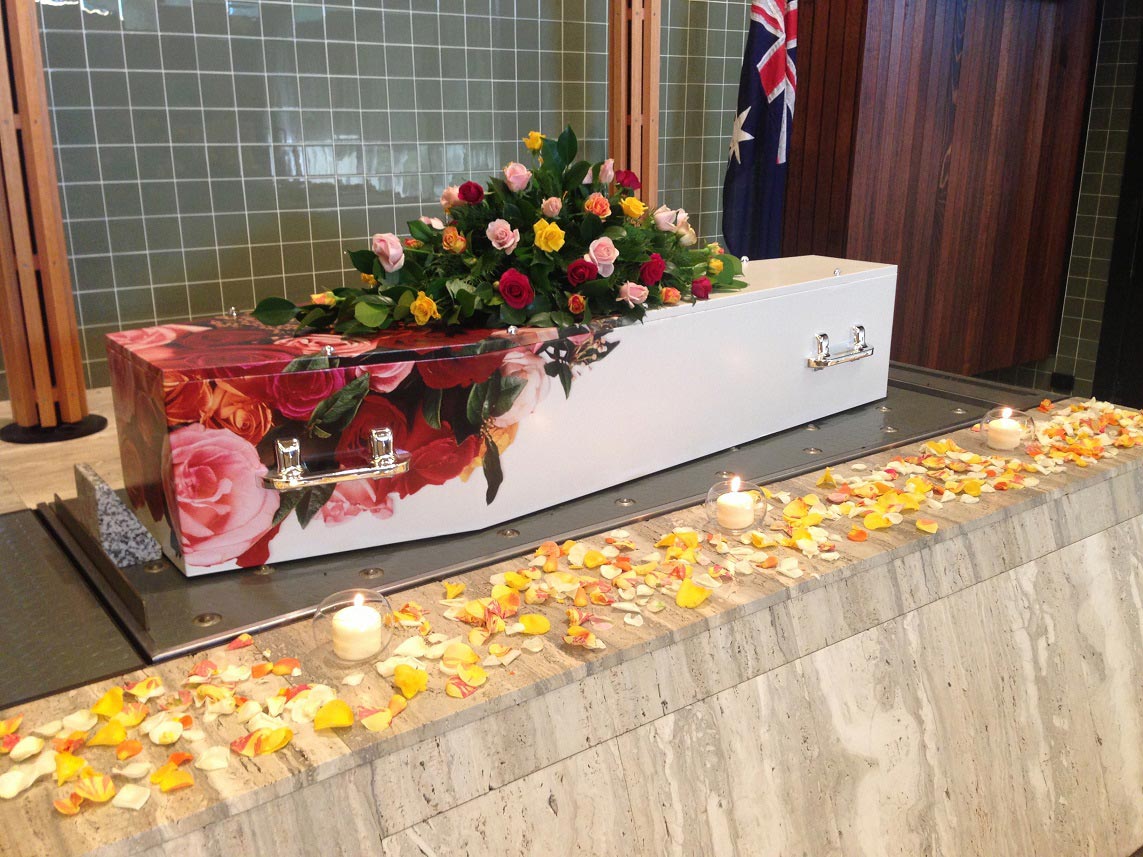 Basic cremation service coffin